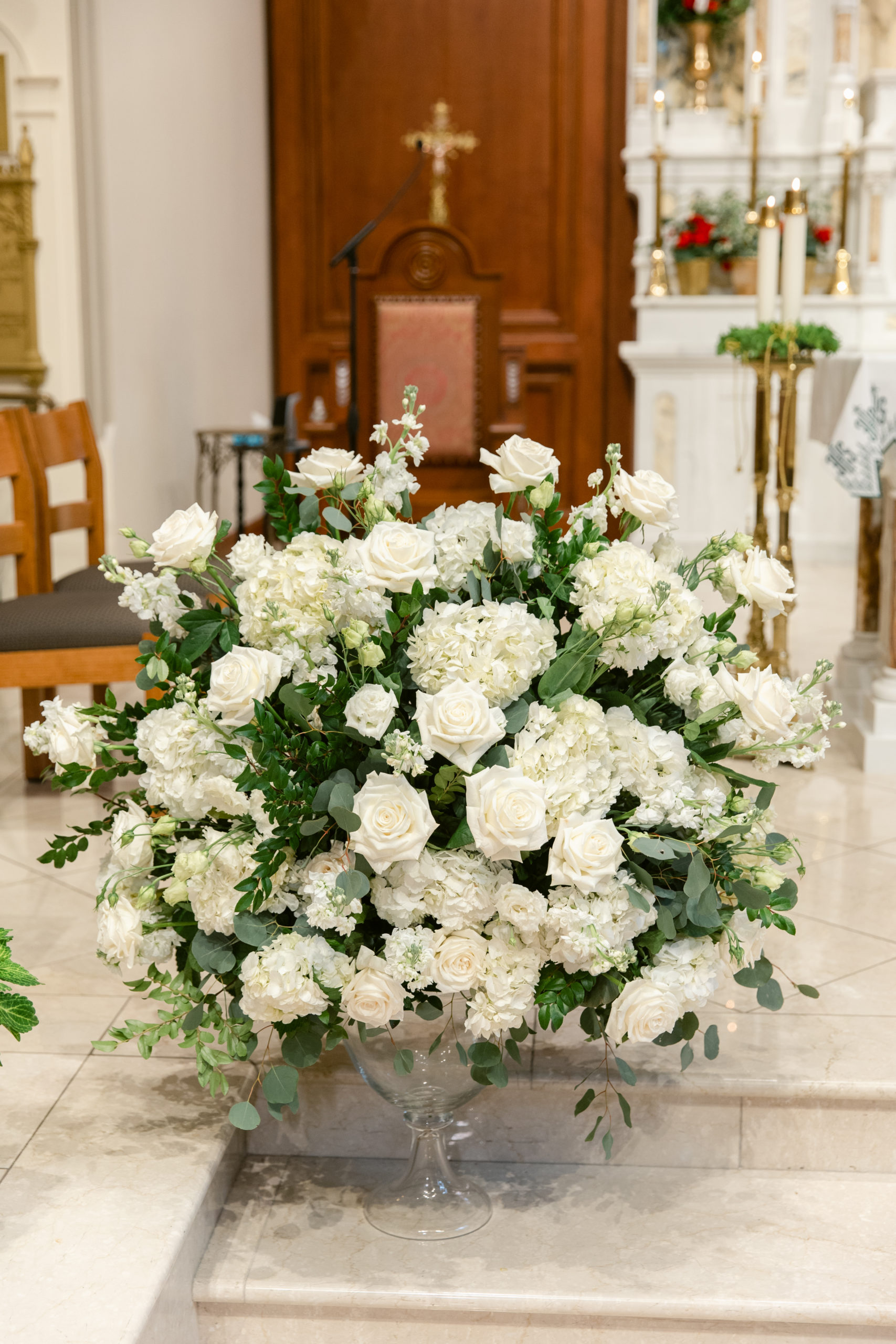 Wedding Flowers and Arrangements for Any Type of Ceremony